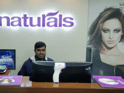 Our managers are here to give you a warm welcome & to greet you, understand your needs, suggest a… post image