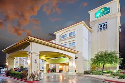 La Quinta Inn & Suites by Wyndham Lawton / Fort Sill