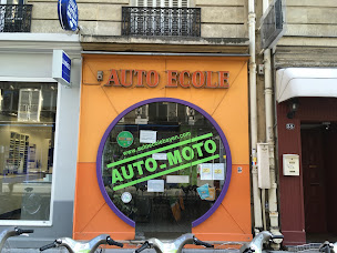 Photo n°1 de Auto École de Bayen à Paris (Moto-école)