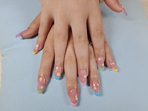 Photo n°15 de Nails secrets, Beauvais à Beauvais (Salon de manucure)