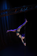 Pole Dance Pau / Von C Aerial Studio à Lée
