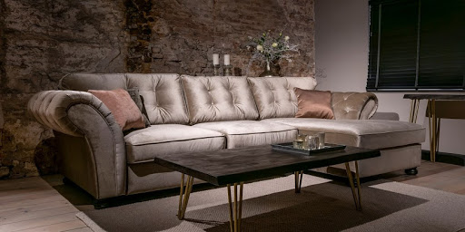 Luxx Living Studio - Thumbnail