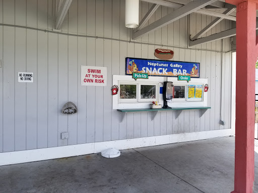 Neptunes Galley Snack Bar - Thumbnail