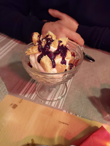 Le Repaire Des Nones Valognes Jerome - Caen