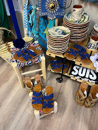 Photo n°8 de SOIS SAGE Atelier / Mode, concept store et e-shop à Dieulefit (Boutique d'articles de mode)