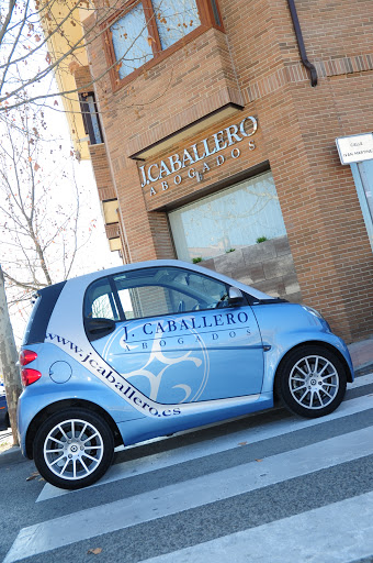 J Caballero Abogados & Asesores - Thumbnail