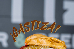 CASTIZO Burger and Beer image