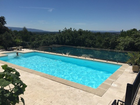 Photo de Mézard O & Piscines à Bédarrides (84370)