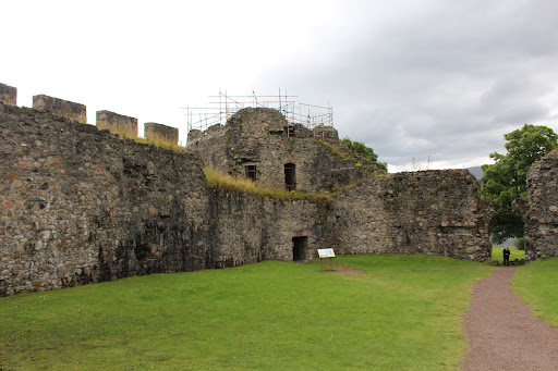 Old Inverlochy Castle - Thumbnail