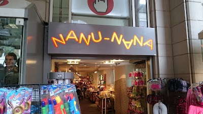 Photos of Nanu-Nana