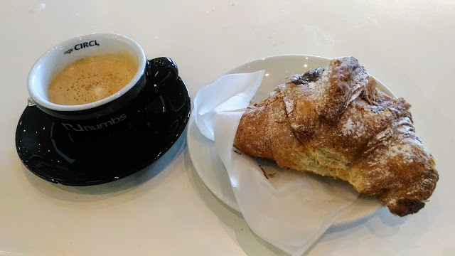 Numbs Bakery Cafè