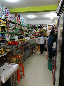 Minimarket El Maná 1