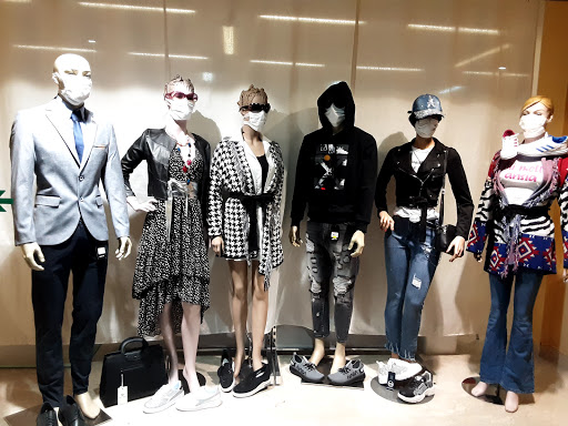 Piazza Affari Abbigliamento e Calzature - Thumbnail