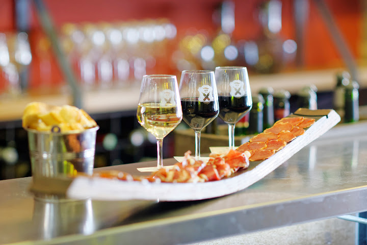 Les Contrebandiers Biarritz by null