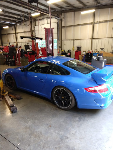 Advanced Automotive of New Windsor - Bosch Car Service Gallery - United States