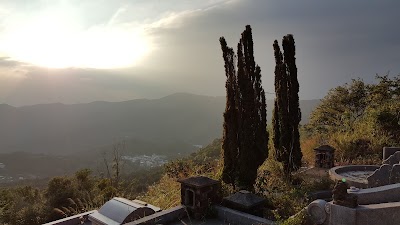 Photos of Heung Shek Cemetery