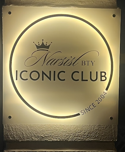 Narsist Bty İconic Club