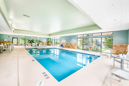 Holiday Inn Express & Suites Delafield, an IHG Hotel - Thumbnail