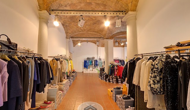 Gesto Outlet