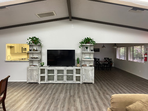 Lakeside Village Mobile Home Park Gallery - United States