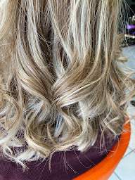 Photo n°8 de Pau'Z Coiffure à Talmont-Saint-Hilaire (Salon de coiffure)