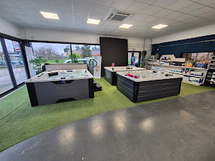 Photo n°2 de Immersion Piscines et Spas à Bourg-en-Bresse (Magasin de matériel pour piscines)