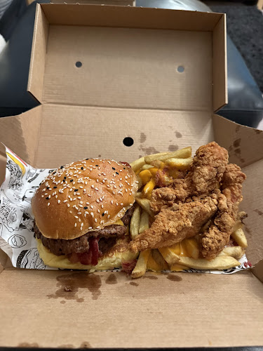 Comentarii opinii despre Friez&Burgz Byker