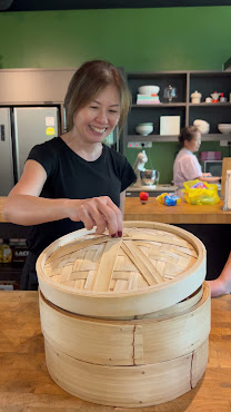 Commune Kitchen - Local Cooking Classes, Team Building, & Kitchen Rental by null