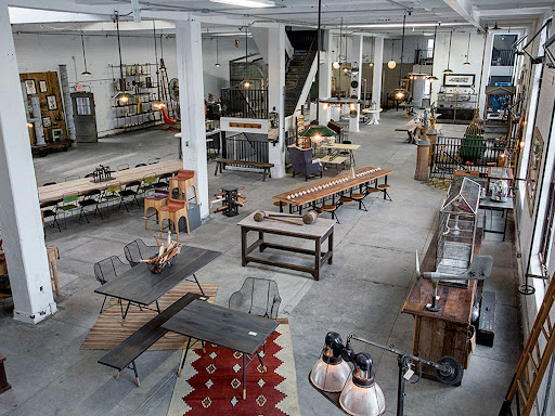 Bilt-Well Furniture Showroom - Thumbnail