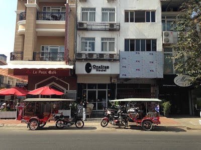 Photos of One Stop Hostel Phnom Penh