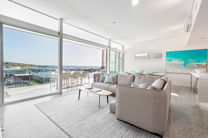 Smiths Beach Resort by null