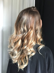 Photo n°12 de Détentes Coiffure à Cahors (Spa)