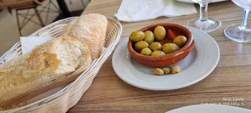 La Marina Marisqueria - Thumbnail