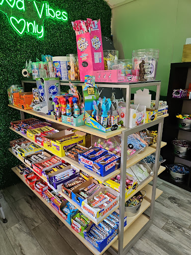 Pine Candy Co - Visual