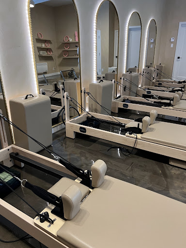 Moon Pilates Studio - Thumbnail