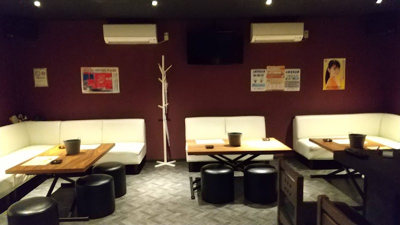 スナックみっきー