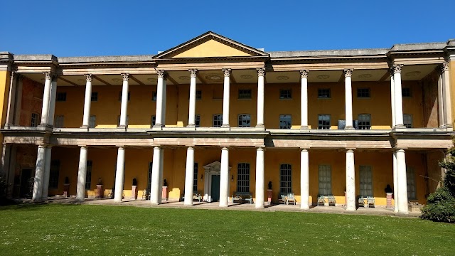 National Trust - West Wycombe Park