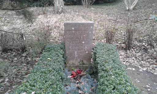 Historischer Friedhof Sachsenberg Helios Kliniken Schwerin - Thumbnail