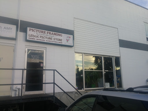 Leduc Picture Store - Canada
