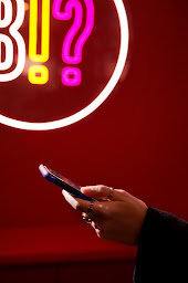 Photo n°10 de BL!NDT?ST Lyon, le jeu original du Blind Test! à Dardilly (Bar karaoké)