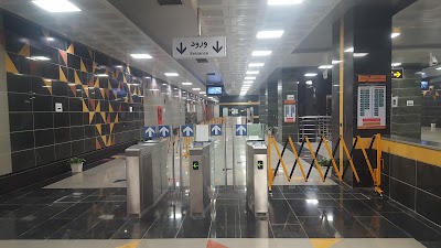 Photos of Razi Subway Station