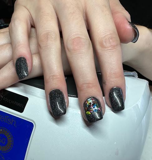 Nanas Nails and Salon Gallery - United States