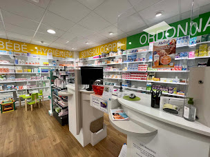 Photo n°2 de Pharmacie de l'Ille à Montreuil-sur-Ille (Pharmacie)