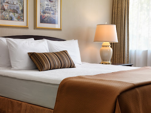 Royal Scot Hotel & Suites by null