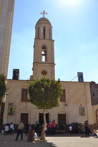 Photos of كنيسة السيدة العذراء مريم والقديس سمعان الأخميمى ببمم إيبارشيه المنوفية