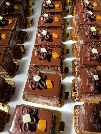 Patisserie on California - Thumbnail