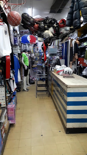 Opiniones de Casa Sanz en Artigas - Tienda de deporte