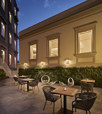 De Bonart Naples, Curio Collection by Hilton by null