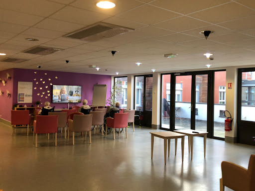 Photo de EHPAD La Source à Ardon (45160)