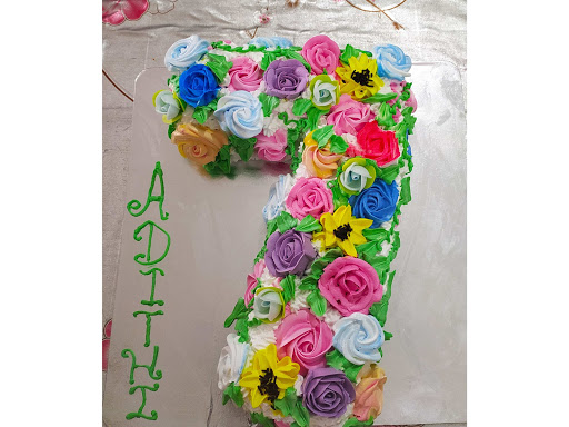 Flowers theme cake post image